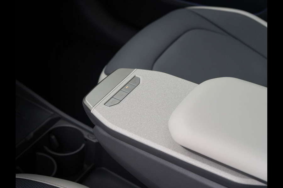 Kia EV3 GT-Line 81.4 kWh ANWB Private Lease v.a € 624,-| LED verlichting | Stoel/stuur verwarming |