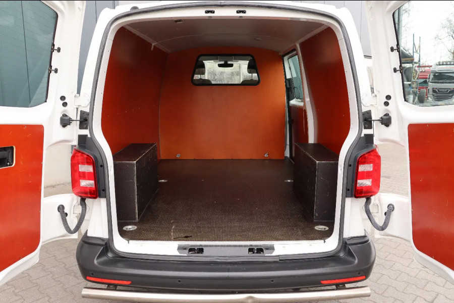Volkswagen Transporter 2.0 TDi 150PK L2H1 l AIRCO l NAVI l CRUISE CONTROL