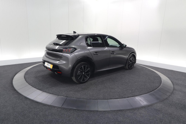 Peugeot 208 PureTech 100 GT | Camera | Adaptieve Cruise Control | Navigatie | Apple Carplay