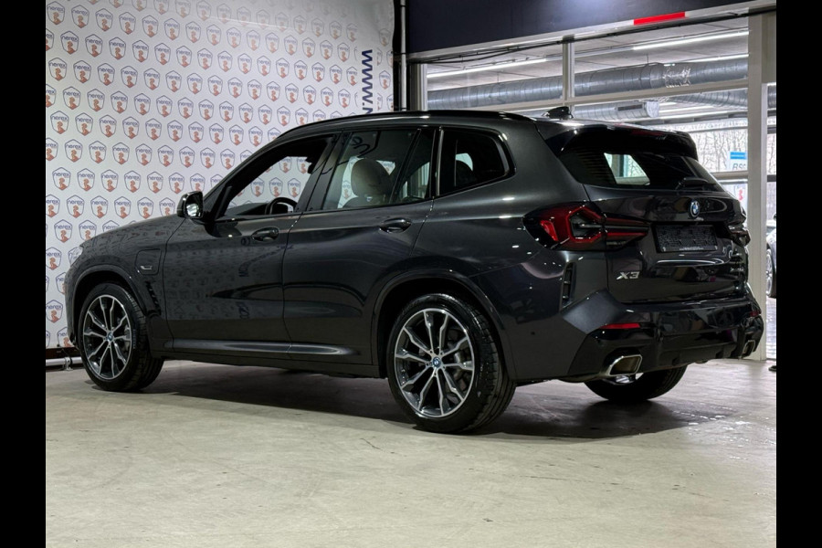 BMW X3 XDrive30e High Executive | M-Sport | Pano | Head-up | Laser | Memory