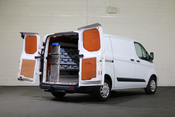 Ford Transit Custom 2.0 TDCI 105pk Euro 6 L1 H1 Trend Airco Navigatie Trekhaak Inrichting