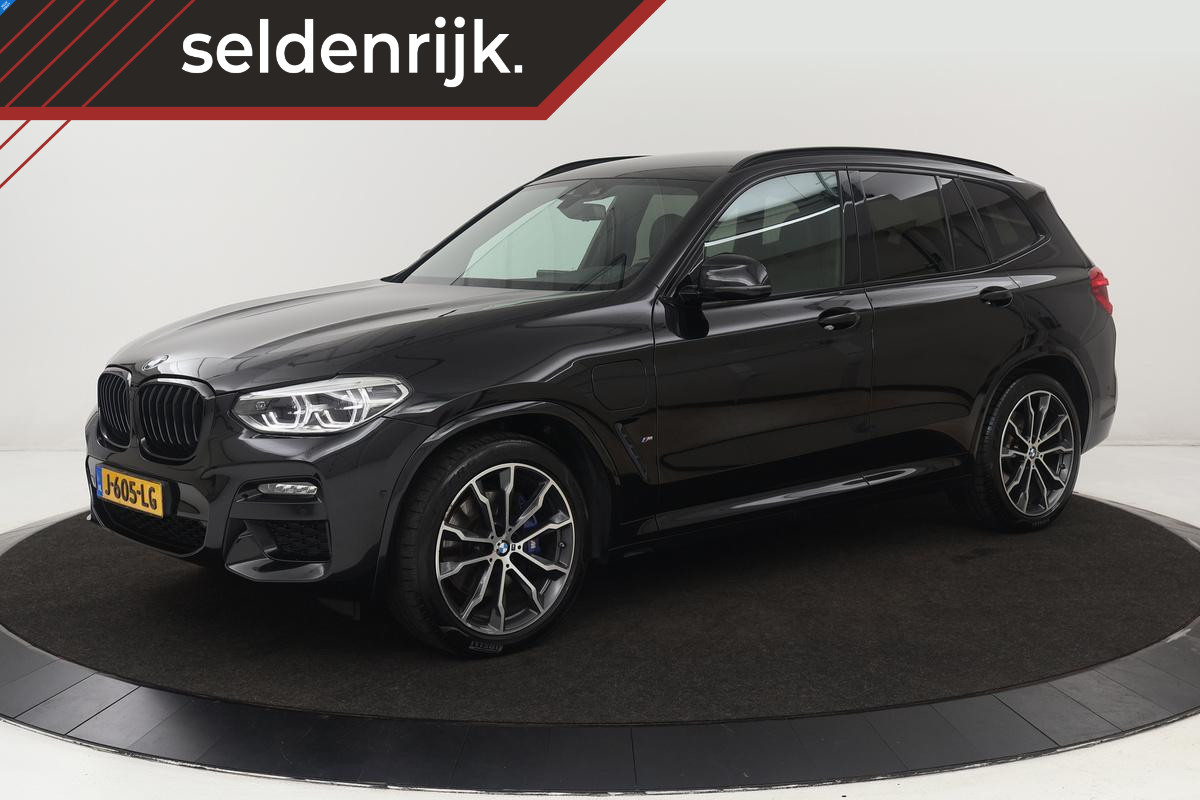 BMW X3 xDrive30e M Sport | Leder | Stoelverwarming | Camera | Carplay | Sfeerverlichting | DAB | Sportstoelen | Full LED