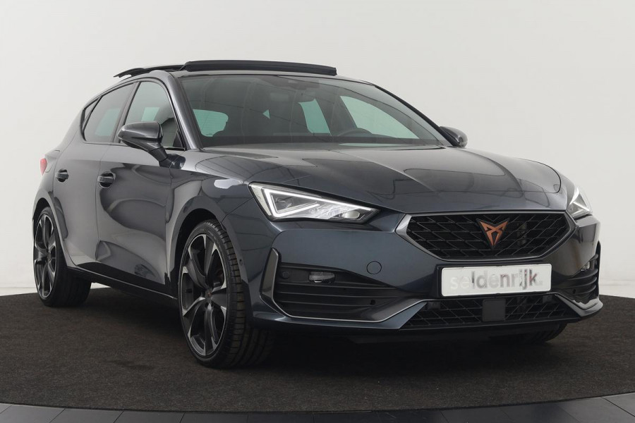 CUPRA Leon 1.4 e-Hybrid VZ | 245pk | Panoramadak | Leder | Stoel & stuurverwarming | Camera | Carplay | Memory | Adaptive cruise | Navigatie | Full LED | Keyless | PHEV