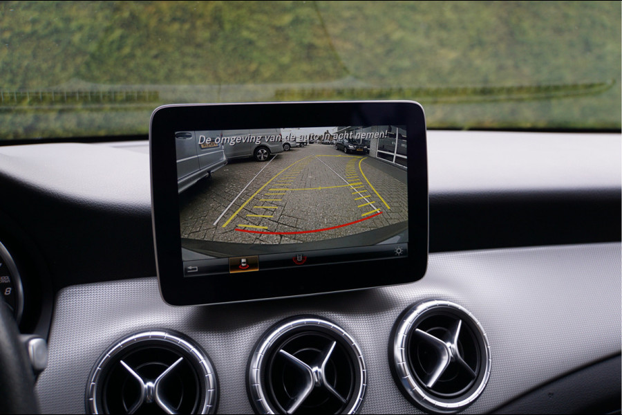 Mercedes-Benz CLA-Klasse Shooting Brake CLA 180 SB | Carplay Navigatie Camera