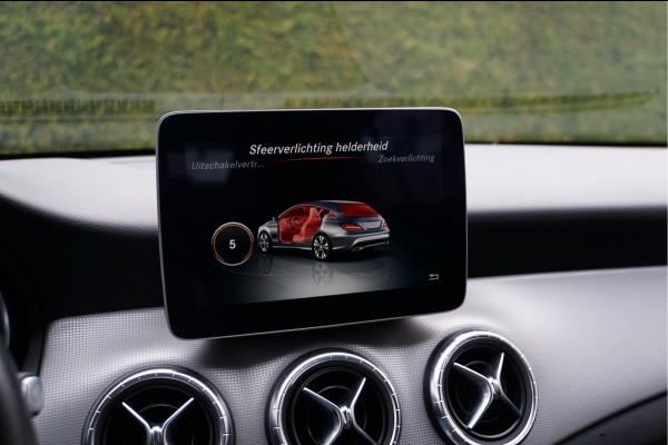 Mercedes-Benz CLA-Klasse Shooting Brake CLA 180 SB | Carplay Navigatie Camera