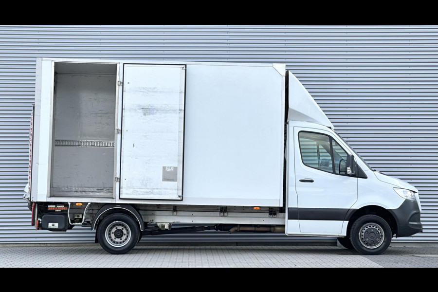 Mercedes-Benz Sprinter 516 automaat 2.2 CDI bakwagen met laadklep