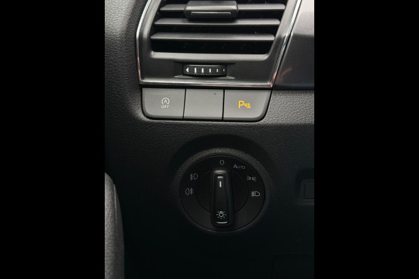 Škoda Fabia Combi 1.0 TSI Edition CarPlay LED Stoelverwarming