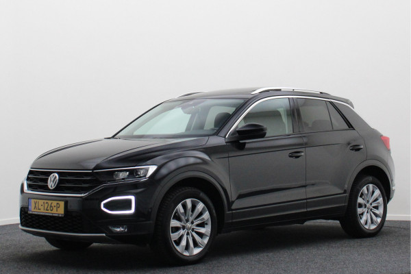 Volkswagen T-Roc 1.0 TSI Style Panoramadak, LED, Apple Carplay, Adapt. Cruise, Climate, PDC