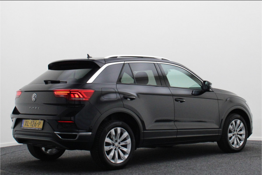 Volkswagen T-Roc 1.0 TSI Style Panoramadak, LED, Apple Carplay, Adapt. Cruise, Climate, PDC