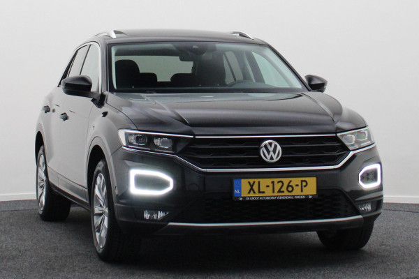 Volkswagen T-Roc 1.0 TSI Style Panoramadak, LED, Apple Carplay, Adapt. Cruise, Climate, PDC