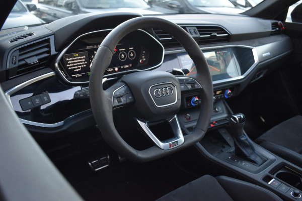 Audi Q3 Sportback TFSI RSQ3 Pano Lane ACC Camera