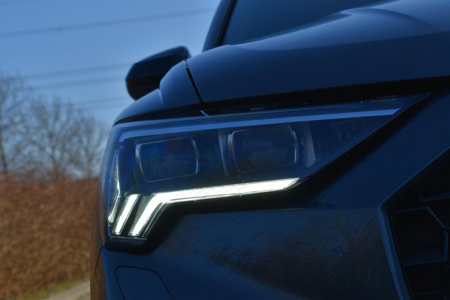 Audi Q3 Sportback TFSI RSQ3 Pano Lane ACC Camera