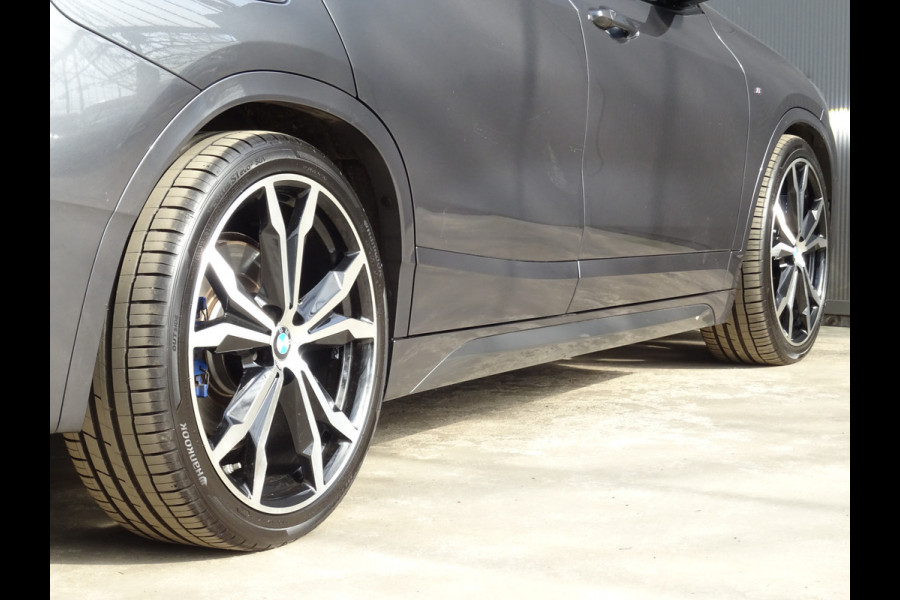 BMW X2 M35i High Executive * WIDE SCREEN * LUXE UITV. !!