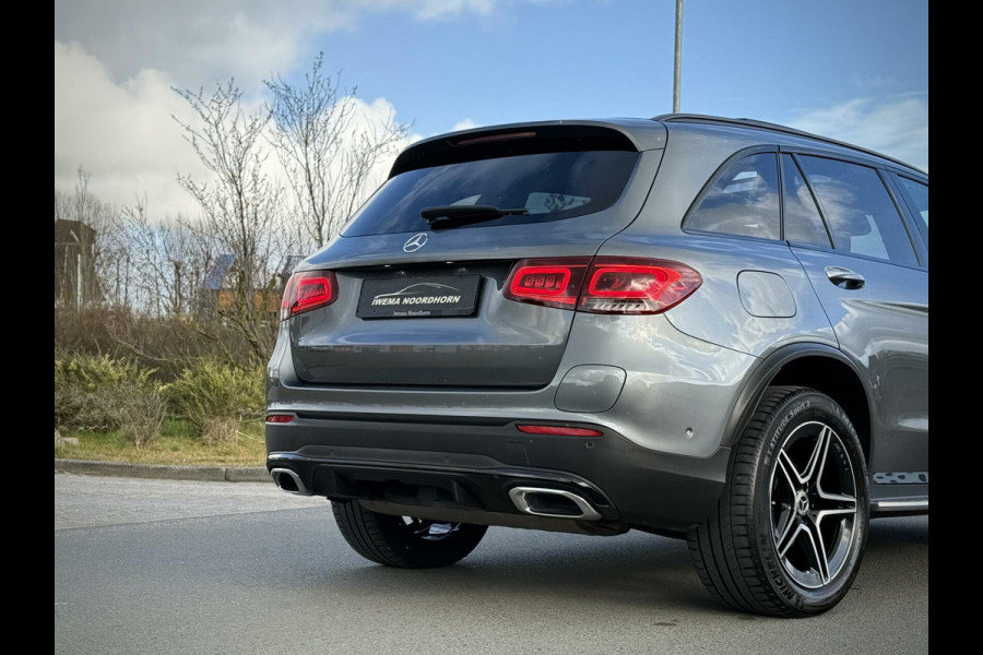 Mercedes-Benz GLC 300e 4MATIC AMG Panoramadak|Burmester®|Camera|Keyless|Distronic|Night pakket|Sfeerverlichting