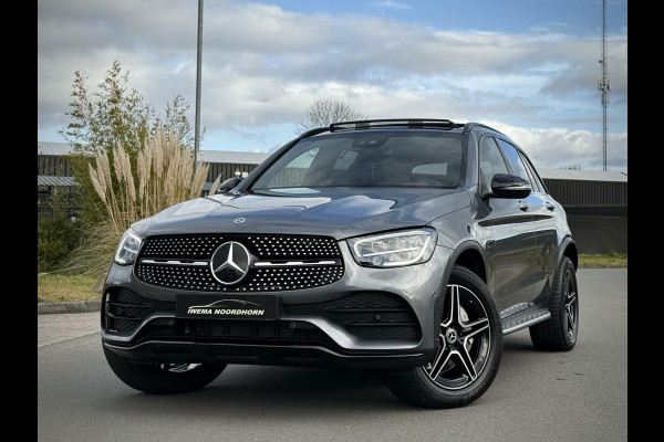 Mercedes-Benz GLC 300e 4MATIC AMG Panoramadak|Burmester®|Camera|Keyless|Distronic|Night pakket|Sfeerverlichting