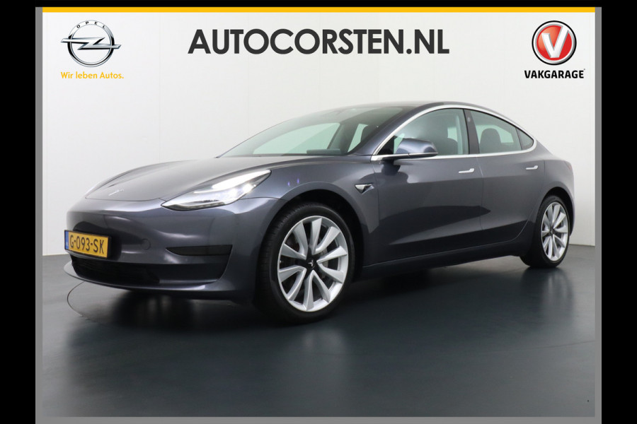 Tesla Model 3 SR+60kWh 325PK 19" AutoPilot Leer PanoDak Adaptive cruise Camera's Elektr.-Stuur+Stoelen+Spiegels+Geheugen+Easy-Entry+Verwarmde  Ecc Navigatiesysteem full map LED-a+v Comfortstoel(en) ACC Dual-ECC DAB Voorverwarmen interieur via App Keyless via Telefoonsleutel One-Pedal-Drive Orig. nlse auto tot 11kw laden thuis ! Garantie Accu tot  14-12-2027 max 160.000km 1584kg licht!