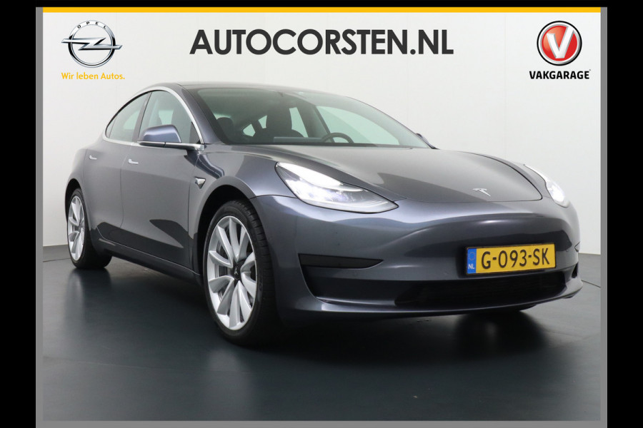 Tesla Model 3 SR+60kWh 325PK 19" AutoPilot Leer PanoDak Adaptive cruise Camera's Elektr.-Stuur+Stoelen+Spiegels+Geheugen+Easy-Entry+Verwarmde  Ecc Navigatiesysteem full map LED-a+v Comfortstoel(en) ACC Dual-ECC DAB Voorverwarmen interieur via App Keyless via Telefoonsleutel One-Pedal-Drive Orig. nlse auto tot 11kw laden thuis ! Garantie Accu tot  14-12-2027 max 160.000km 1584kg licht!