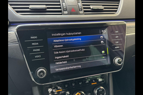 Škoda Superb 1.5 TSI Business Edition | LED | Canton | Navigatiesysteem | Elektrisch verstelbare bestuurdersstoel | Virtual cockpit | Stoelve