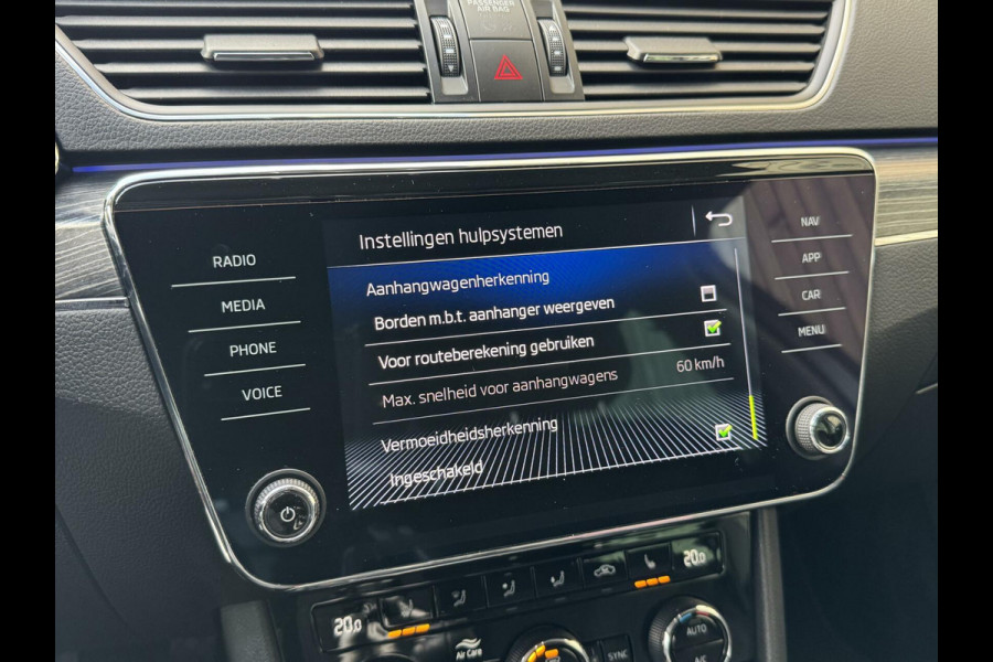 Škoda Superb 1.5 TSI Business Edition | LED | Canton | Navigatiesysteem | Elektrisch verstelbare bestuurdersstoel | Virtual cockpit | Stoelve