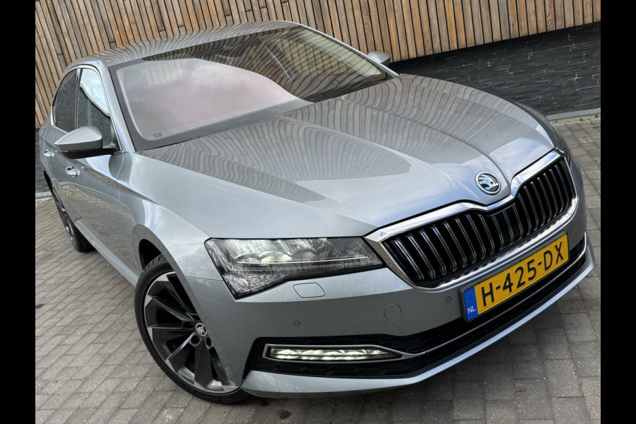 Škoda Superb 1.5 TSI Business Edition | LED | Canton | Navigatiesysteem | Elektrisch verstelbare bestuurdersstoel | Virtual cockpit | Stoelve