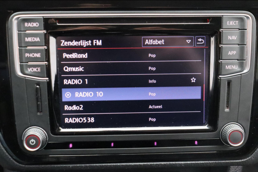 Volkswagen Caddy 1.4 TSI * 7 Persoons * Trekhaak Apple/Carplay Navigatie Climate/control