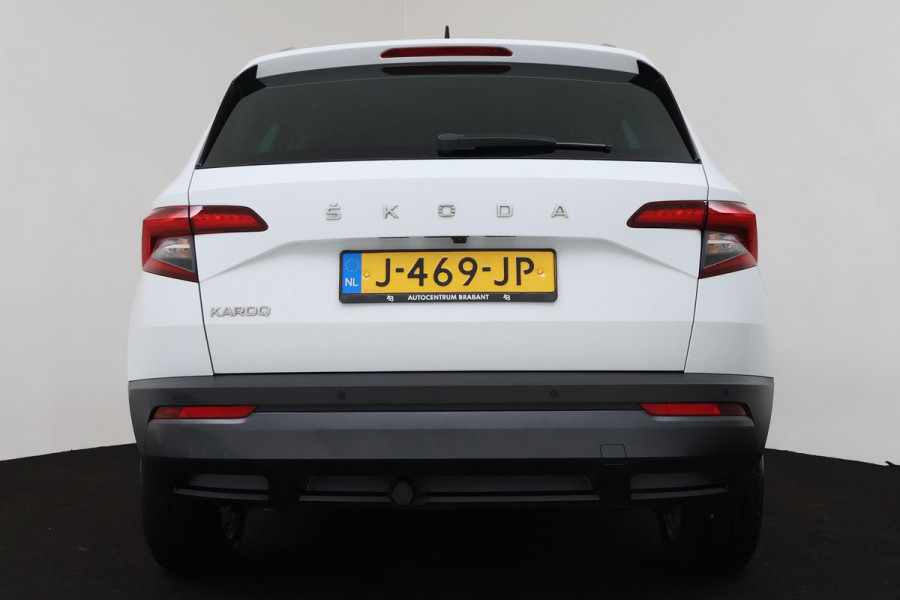 Škoda Karoq 1.5 TSI ACT Style (PARKEERSENSOREN, CRUISE, ACHTERUITRIJCAMERA, STOELVERWARMING, CARPLAY, GOED ONDERHOUDEN)