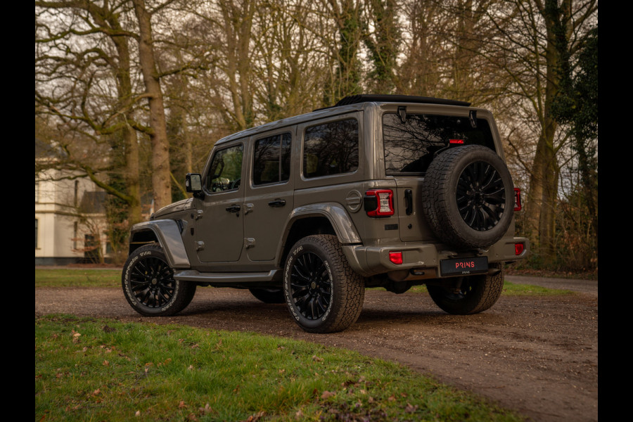 Jeep Wrangler Unlimited Brute Richmond 2.0T Sahara | Vouwdak | 1e eigenaar | NL-auto | LED