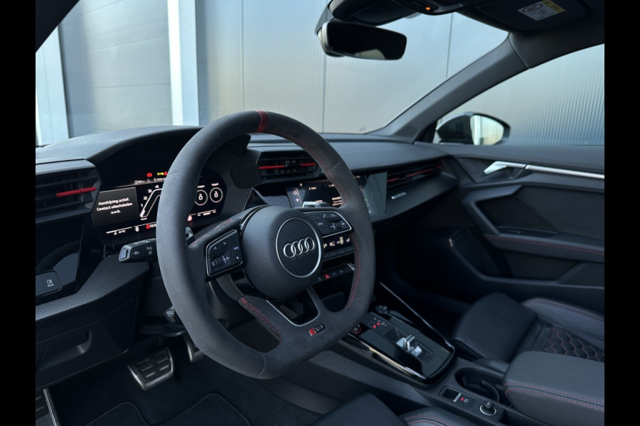 Audi RS3 Sportback 2.5 TFSI RS 3 quatt. PANO HUD NAVI CAMERA SPORTVELGEN