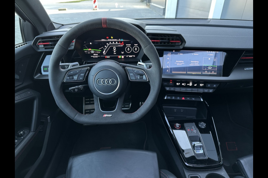 Audi RS3 Sportback 2.5 TFSI RS 3 quatt. PANO HUD NAVI CAMERA SPORTVELGEN