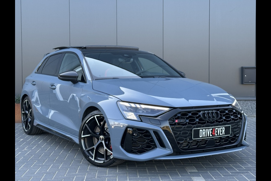 Audi RS3 Sportback 2.5 TFSI RS 3 quatt. PANO HUD NAVI CAMERA SPORTVELGEN