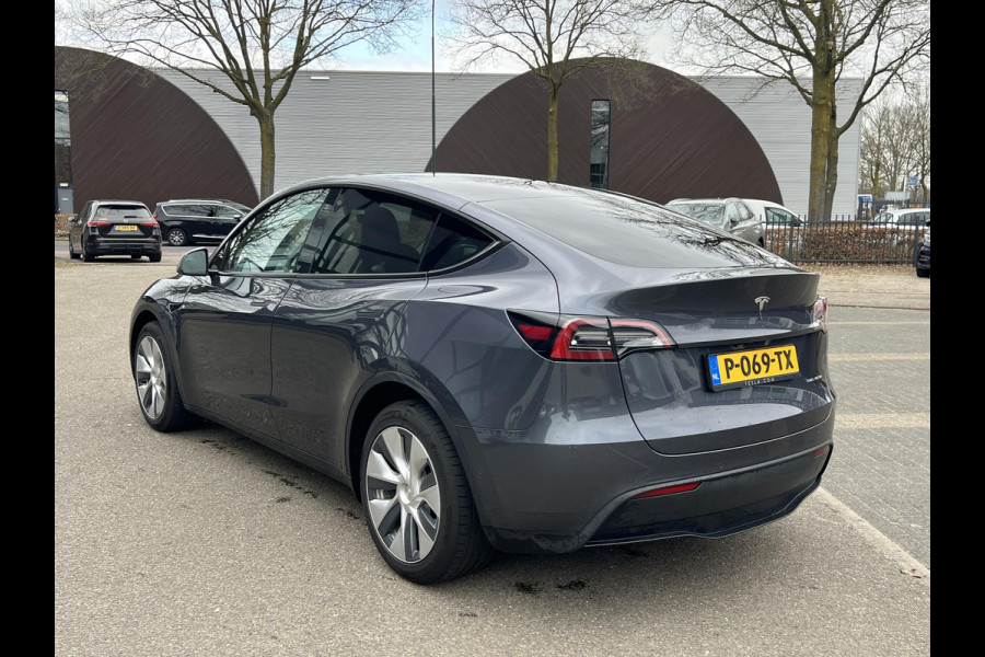 Tesla Model Y Long Range AWD 75 kWh ORIG. NL. NAP KM. | AUTOPILOT | LEDER | PANO