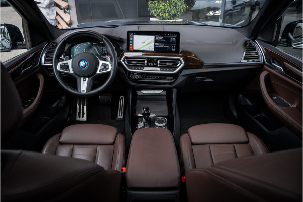 BMW X3 xDrive30e M-Sport - Panorama | Elek. Trekhaak | 360 Camera | Memory | HUD | Keyless