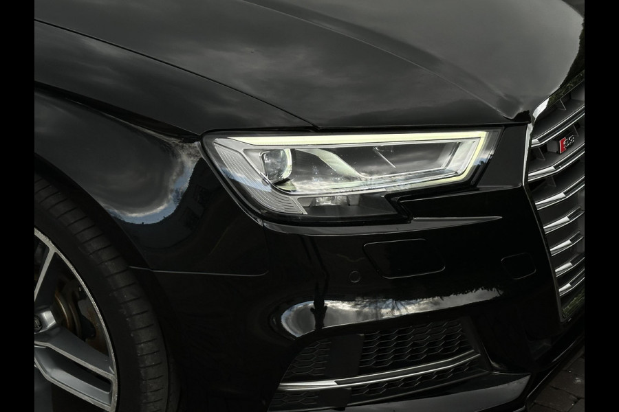 Audi S3 2.0 TFSI quattro Limousine Panoramadak Virtual Dash B&O Xenon Keyless Leer Stoelverw.