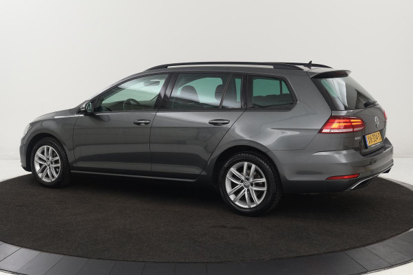 Volkswagen Golf 1.4 TSI Comfortline | Adaptive cruise | Carplay | Climate control | PDC | Bluetooth | LED | Getint glas