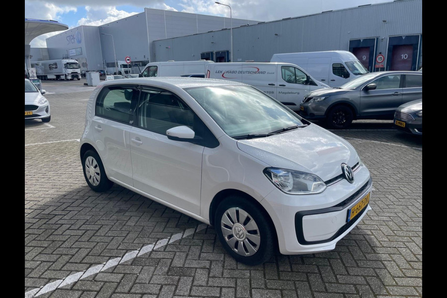 Volkswagen up! 1.0 BMT move up! Executive Edition