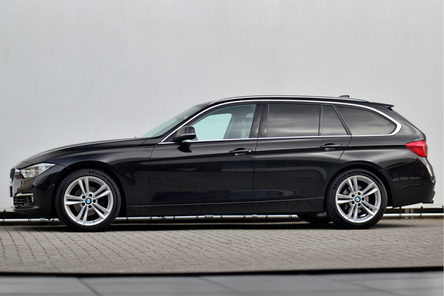 BMW 3 Serie Touring 320i Centennial High Executive | Luxury | Individual | ACC | Head-up | Trekhaak