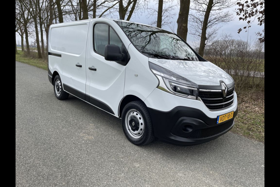 Renault Trafic 2.0 dCi 120pk E6 Comfort BPM Vrij! Lease €230p/m, Airco, Trekhaak, 2x Schuifdeur, PDC, Cruise controle, , Onderhoudshistorie aanwezig