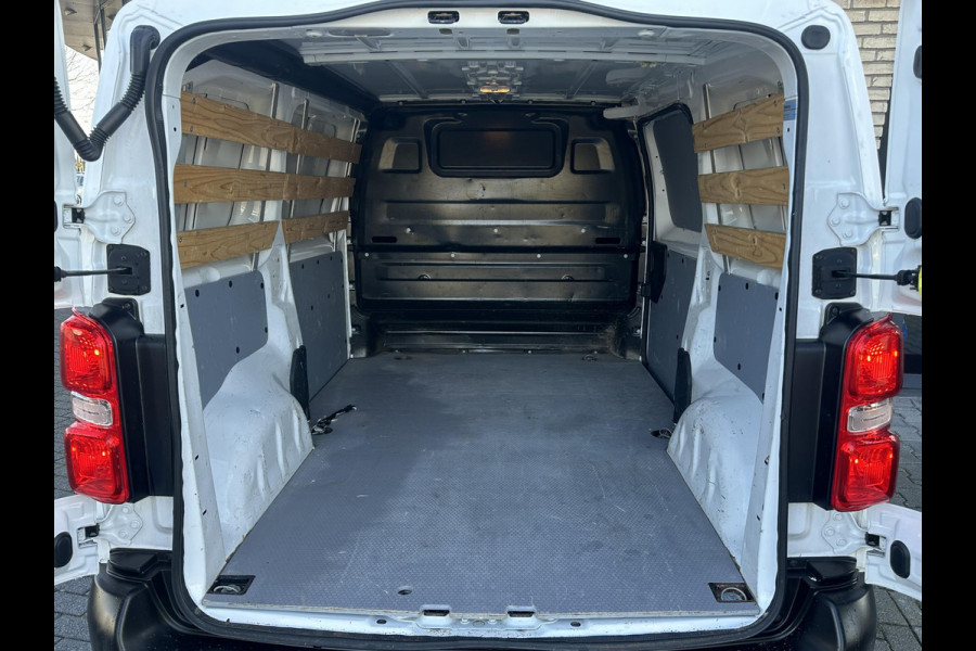 Opel Vivaro 1.5 CDTI L2H1*CAMERA*HAAK*A/C*NAVI*CRUISE*3 PERS.*