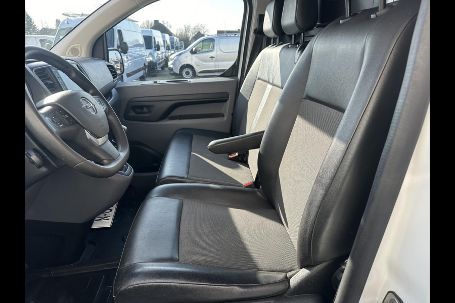 Opel Vivaro 1.5 CDTI L2H1*CAMERA*HAAK*A/C*NAVI*CRUISE*3 PERS.*