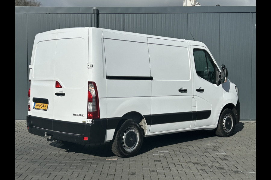 Renault Master 2.3 dCi 136 PK / 2x SCHUIFDEUR / L1H1 / 1e. EIG. / 2.5 TONS TREKHAAK / AIRCO / CRUISE / 3-ZITS