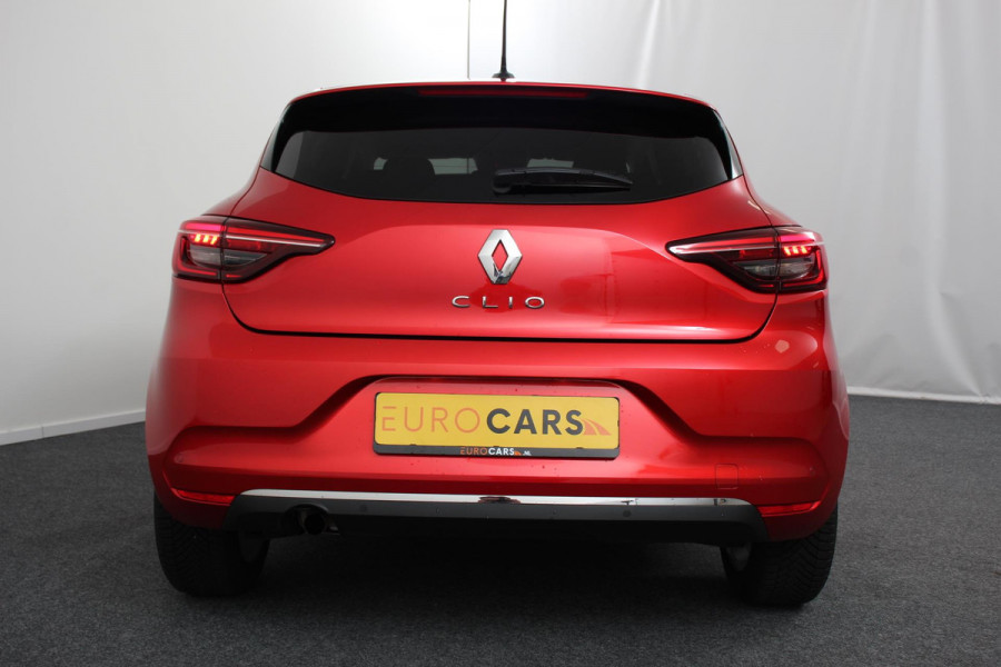 Renault Clio 1.0 TCe 100pk Experience Demo! | Navigatie | Climate Control | Cruise control | Lichtmetalen Velgen | Parkeer Sensoren | Extra Getint glas | 5 deurs