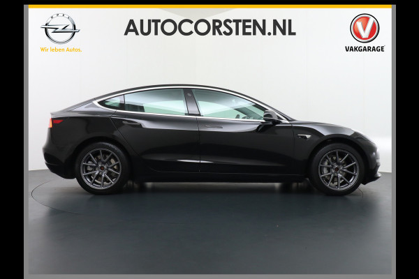 Tesla Model 3 Long Range 75kWh 463PK Lmv-18" Telefoon-Sleutel Premium Audio 4wd AutoPilot Panoramadak Camera's Leder Adaptive-CruiseControl-St Stoel en achterbank verwarming Keyless Electr.Stoelen+Memory+Easy-Entry WiFi Origineel Nederlandse auto Grootste accu, Tot 16,5kwh thuis laden. Accu garantie 10-12-2027 / 192.000km