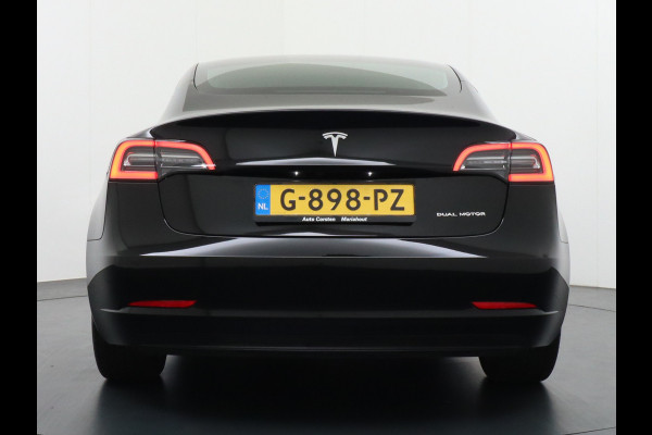 Tesla Model 3 Long Range 75kWh 463PK Lmv-18" Telefoon-Sleutel Premium Audio 4wd AutoPilot Panoramadak Camera's Leder Adaptive-CruiseControl-St Stoel en achterbank verwarming Keyless Electr.Stoelen+Memory+Easy-Entry WiFi Origineel Nederlandse auto Grootste accu, Tot 16,5kwh thuis laden. Accu garantie 10-12-2027 / 192.000km