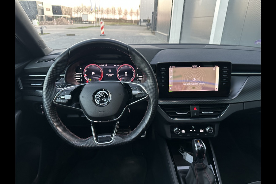 Škoda SCALA 1.0 TSI MONTE-CARLO DSG M2022 PANO NAVI VIRTUAL CAMERA