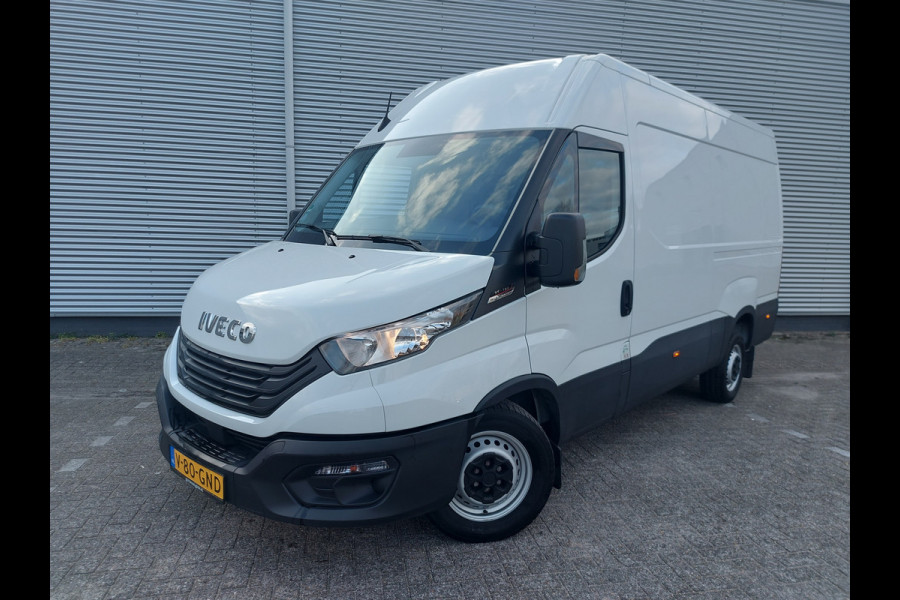 Iveco Daily 35S18V 3.0 352 H2 Automaat 8,luchtvering,trekhaak ,clima,navigatie/camera/carplay,Prijs EXCL.BTW