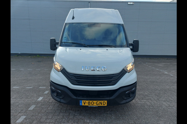 Iveco Daily 35S18V 3.0 352 H2 Automaat 8,luchtvering,trekhaak ,clima,navigatie/camera/carplay,Prijs EXCL.BTW