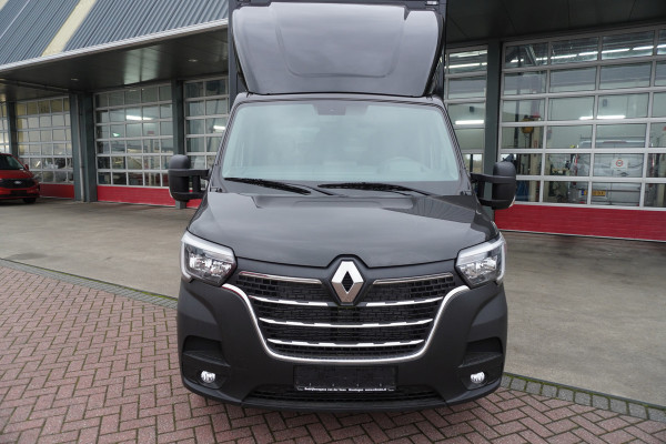 Renault Master Bakwagen T35 2.3 dCi 165PK + laadklep Nr. V067 | Airco | Cruise | Navigatie