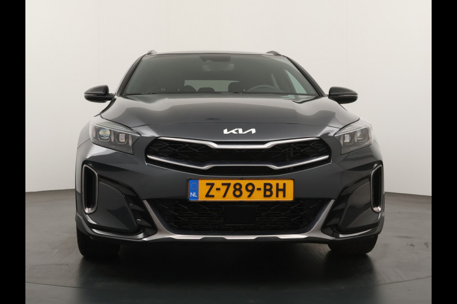 Kia Xceed 1.5 T-GDi GT-Line Apple Car/Auto Android - Cruise Control - Dodehoekdetectie - Navigatie - Camera - Fabrieksgarantie tot 03-2031