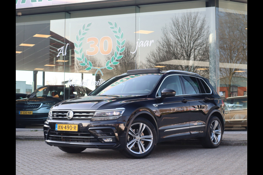 Volkswagen Tiguan 1.5 TSI ACT Highline Business R-Line / Panoramadak