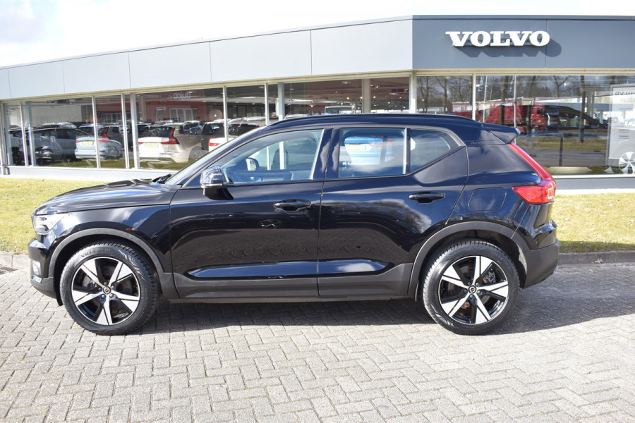 Volvo XC40 Recharge 408PK P8 AWD R-Design | Camera | Stoelverwarming | Blis | ACC | Stuurverwarming | 19"LMV